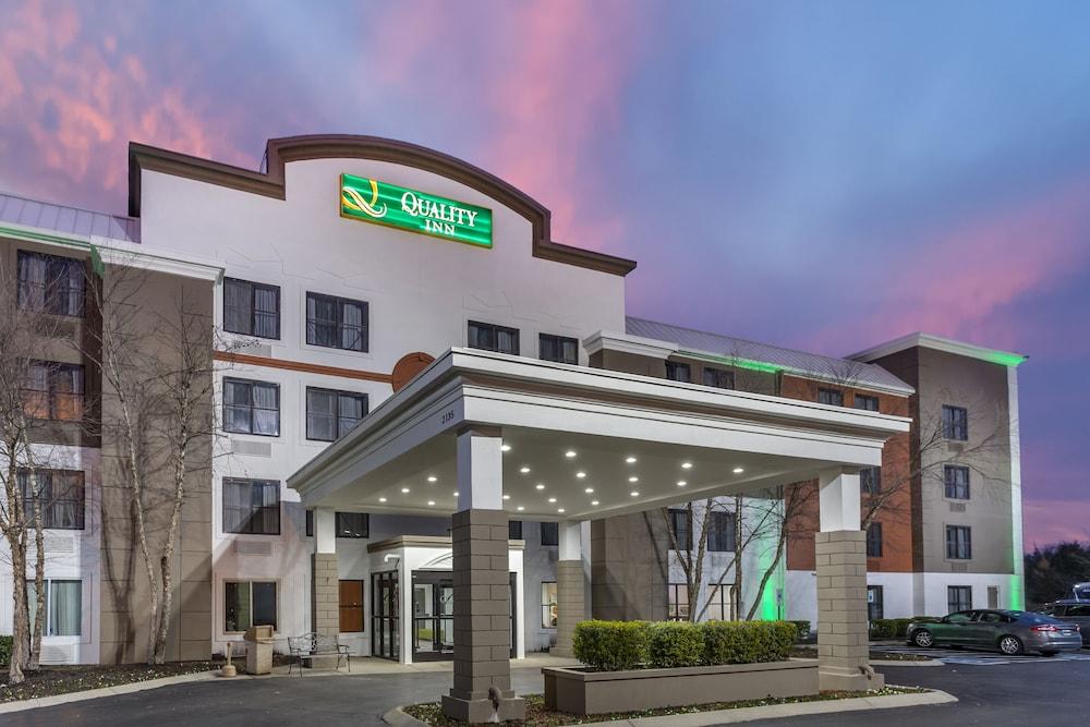Quality Inn Murfreesboro-University Area Bagian luar foto