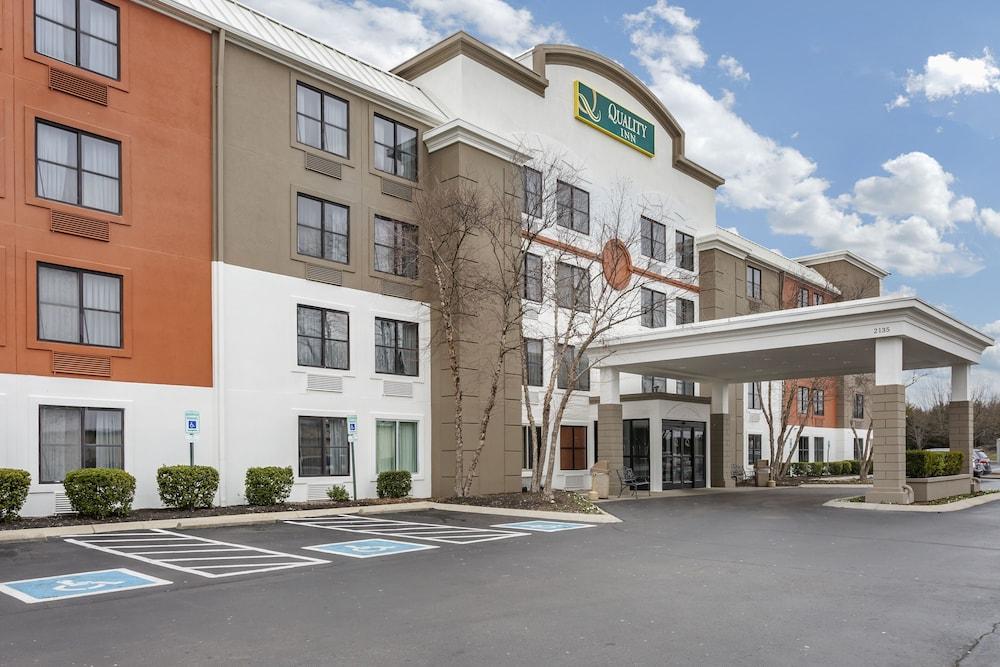 Quality Inn Murfreesboro-University Area Bagian luar foto