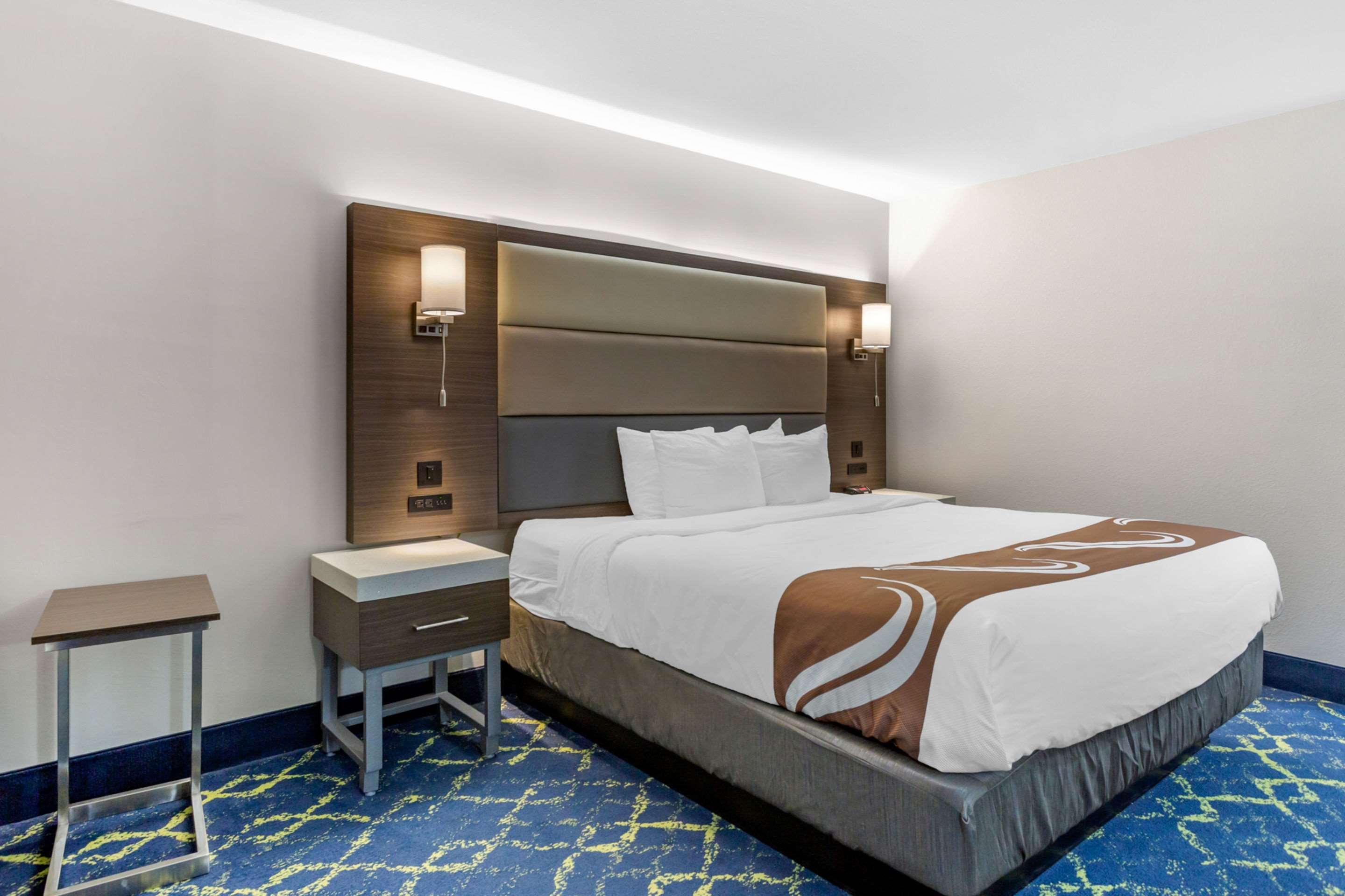 Quality Inn Murfreesboro-University Area Bagian luar foto