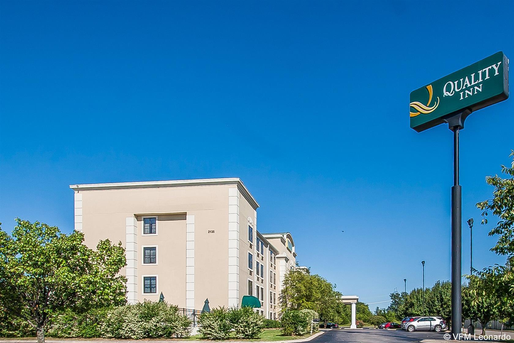 Quality Inn Murfreesboro-University Area Bagian luar foto