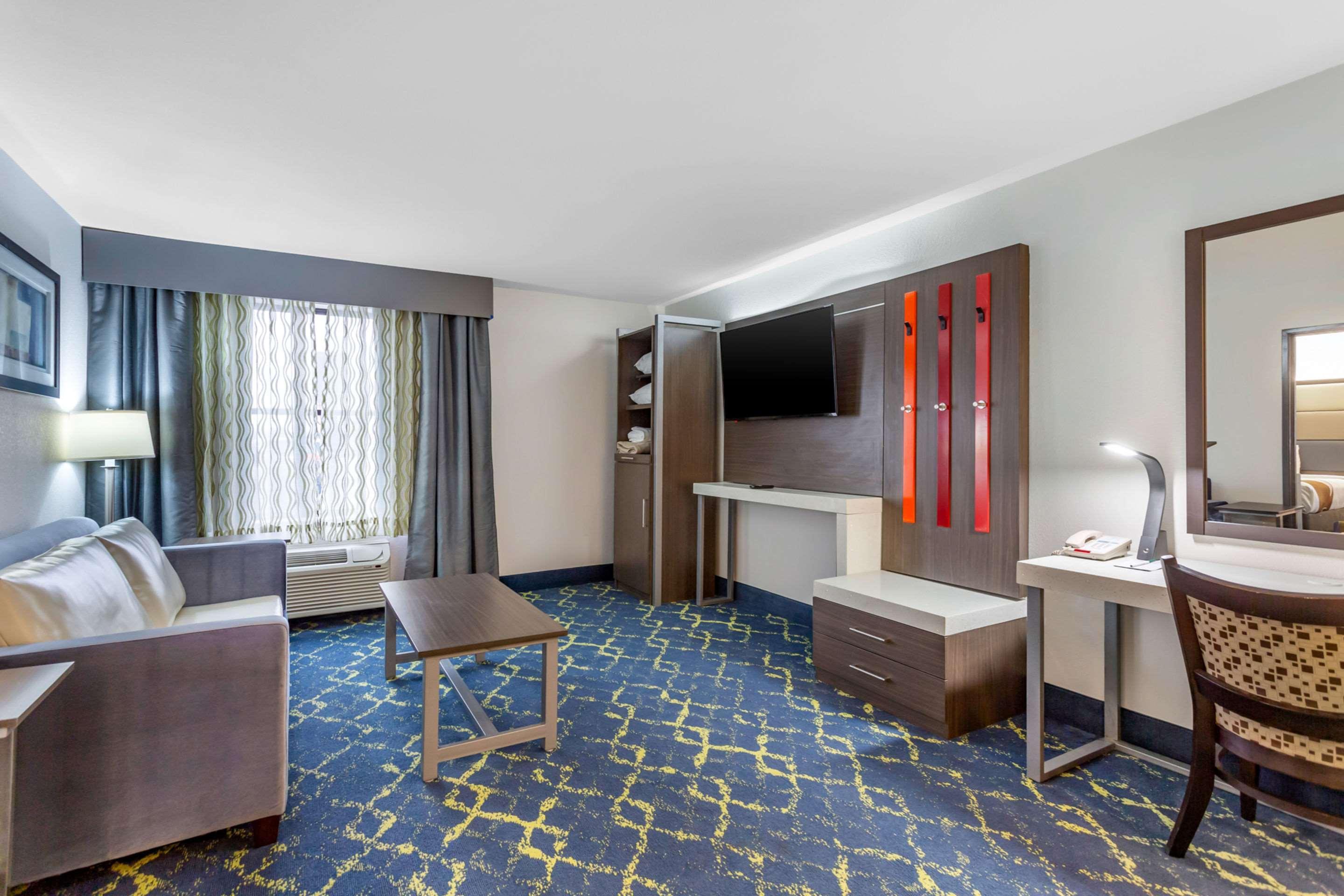 Quality Inn Murfreesboro-University Area Bagian luar foto
