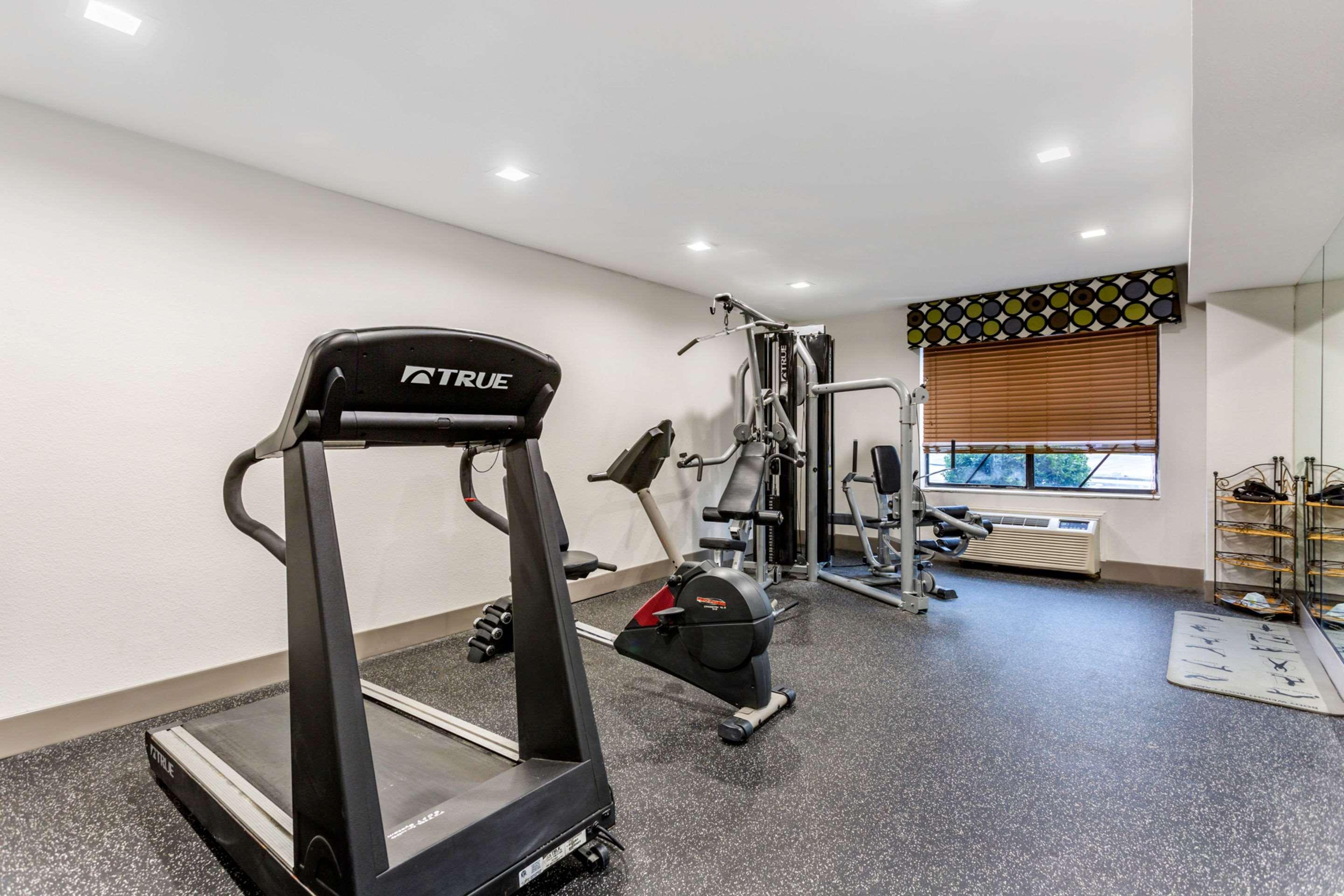 Quality Inn Murfreesboro-University Area Bagian luar foto