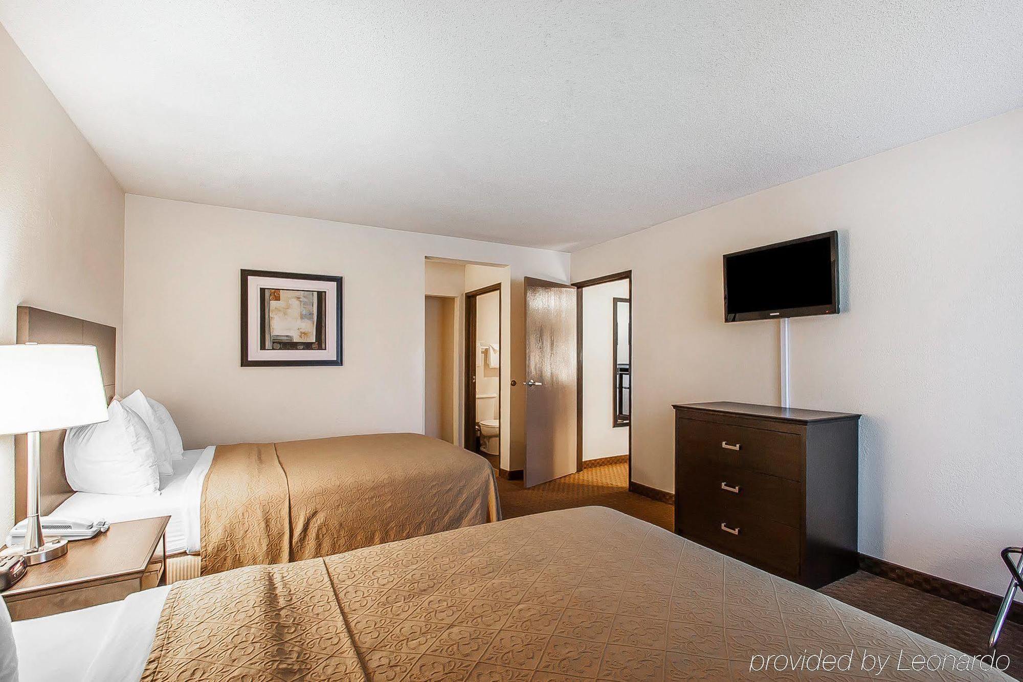 Quality Inn Murfreesboro-University Area Bagian luar foto