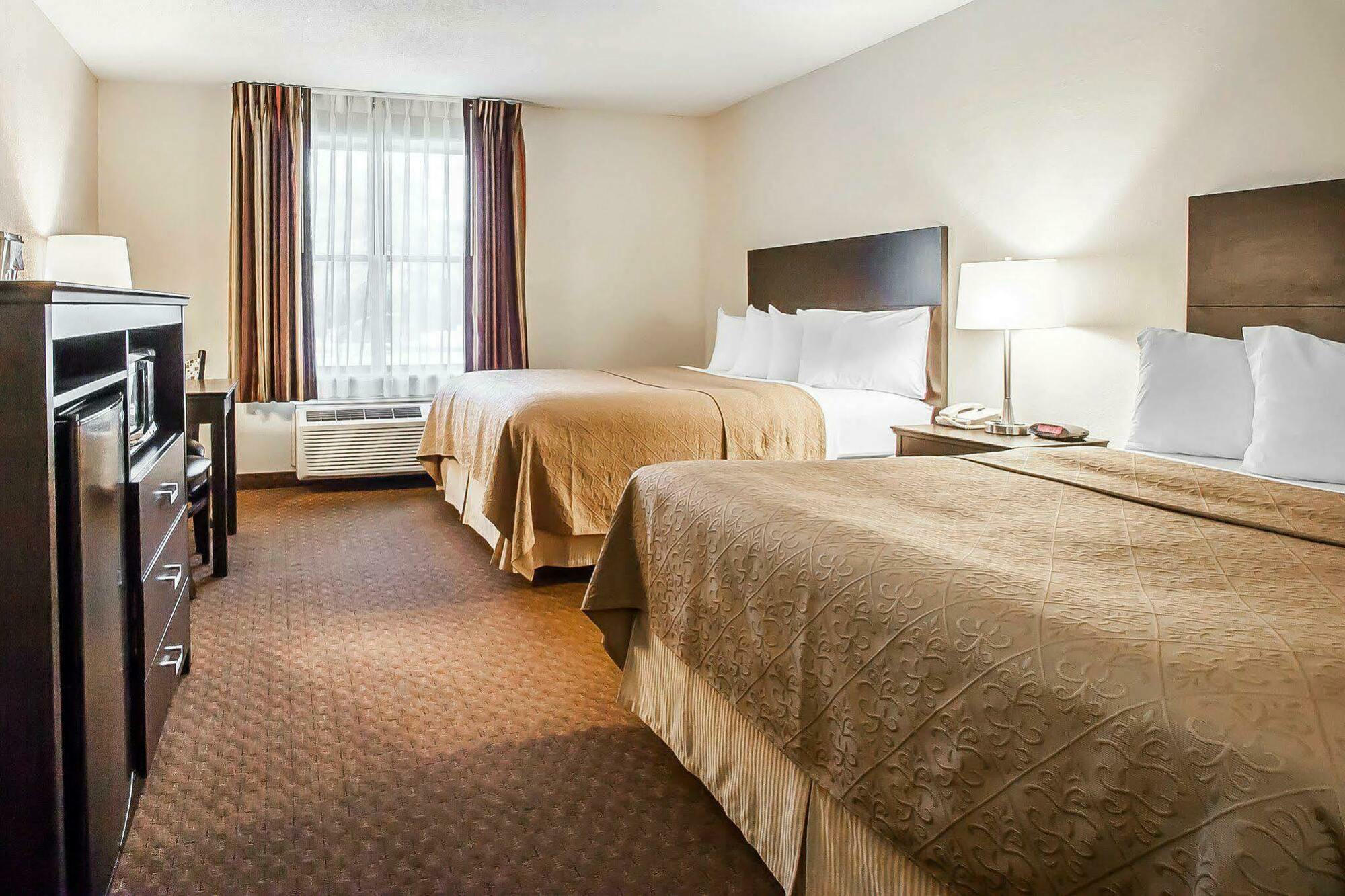 Quality Inn Murfreesboro-University Area Bagian luar foto